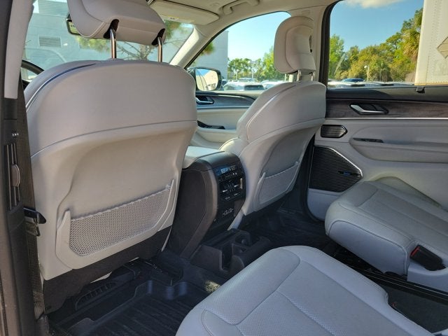 2022 Jeep Grand Cherokee L Overland