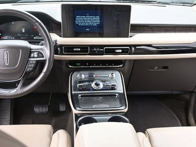 2022 Lincoln Nautilus Reserve