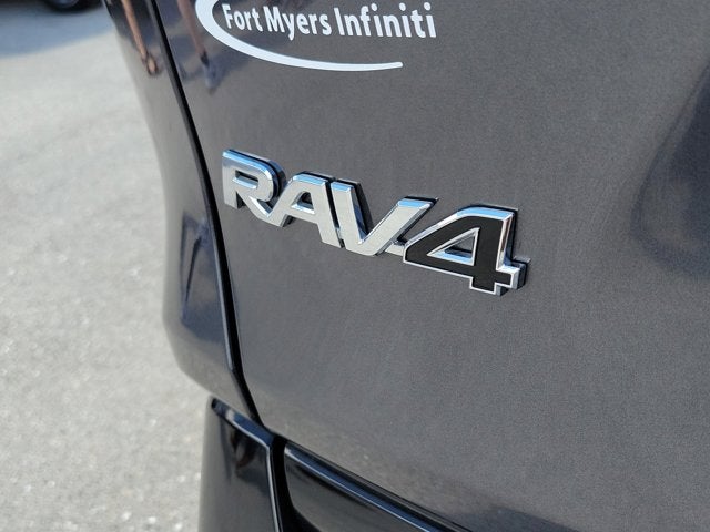 2022 Toyota RAV4 XSE