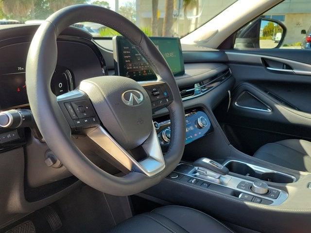 2025 INFINITI QX60 LUXE