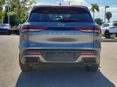2025 INFINITI QX60 LUXE