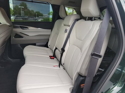 2026 INFINITI QX60 LUXE