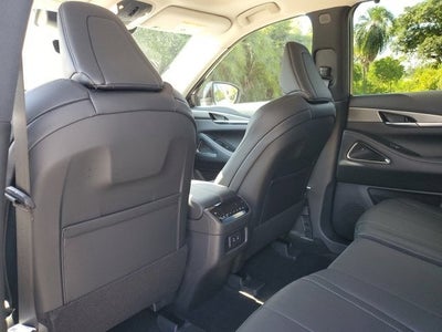 2026 INFINITI QX60 LUXE