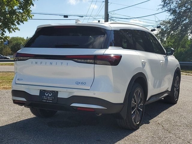 2026 INFINITI QX60 LUXE