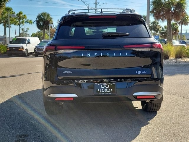 2026 INFINITI QX60 LUXE