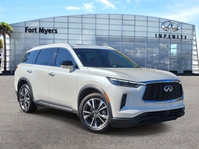 2023 INFINITI QX60 LUXE