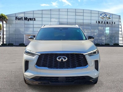 2023 INFINITI QX60 LUXE