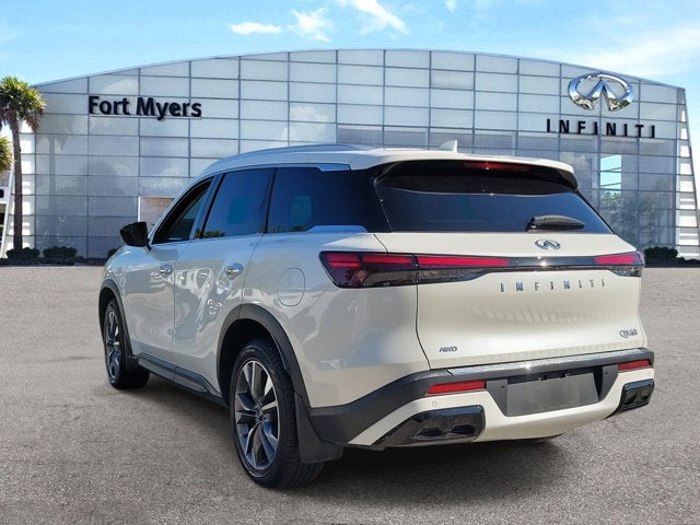 2023 INFINITI QX60 LUXE