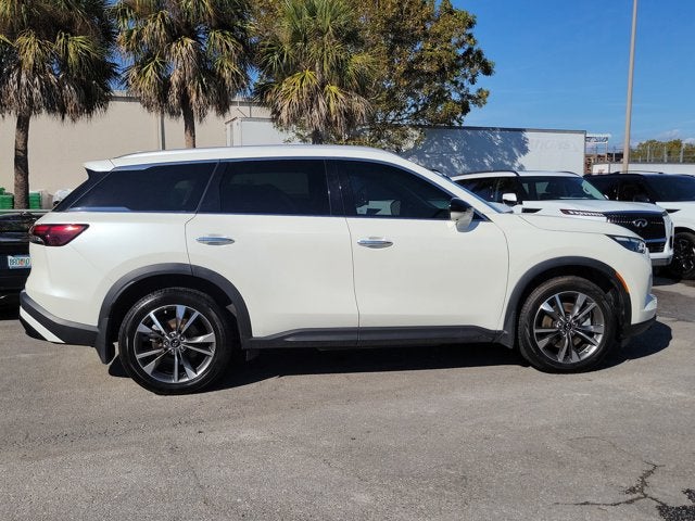 2023 INFINITI QX60 LUXE