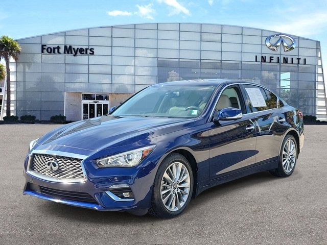 2023 INFINITI Q50 LUXE