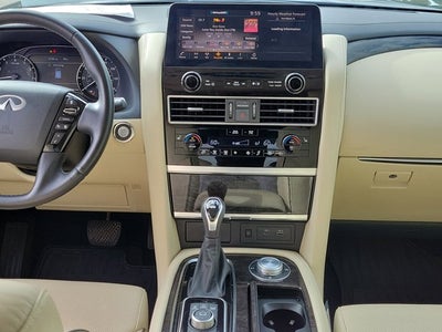 2024 INFINITI QX80 LUXE