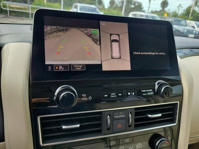 2024 INFINITI QX80 LUXE