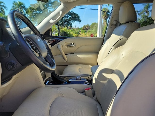 2022 INFINITI QX80 LUXE