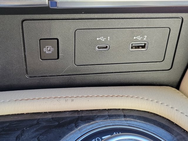 2022 INFINITI QX80 LUXE