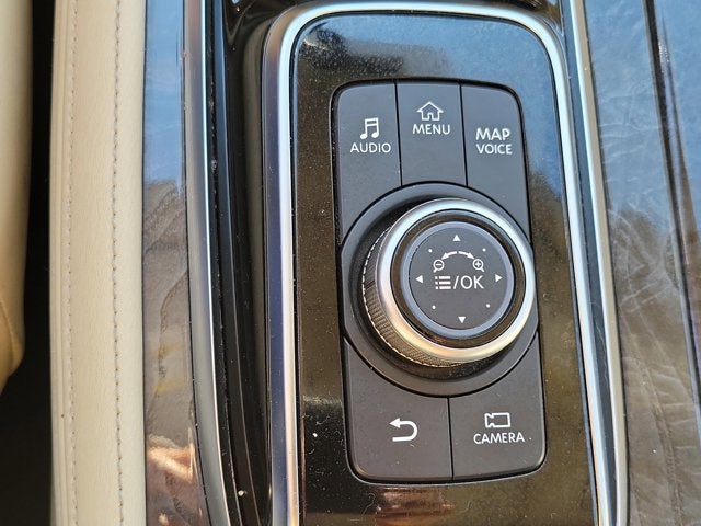 2022 INFINITI QX80 LUXE