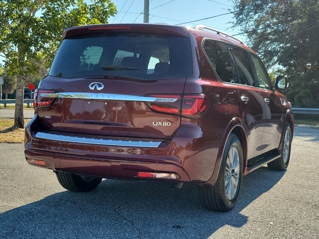 2022 INFINITI QX80 LUXE