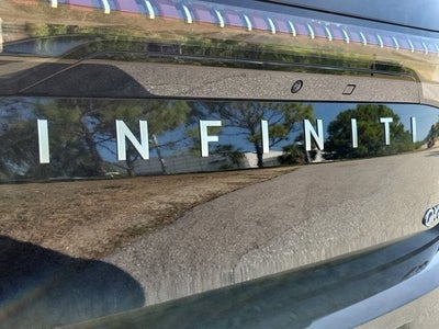 2026 INFINITI QX80 LUXE