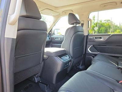 2026 INFINITI QX80 LUXE