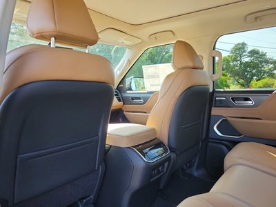 2026 INFINITI QX80 LUXE