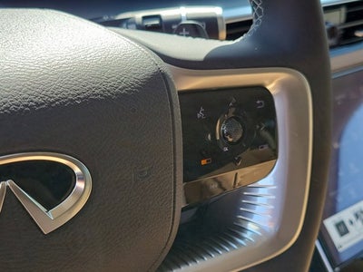 2026 INFINITI QX80 LUXE