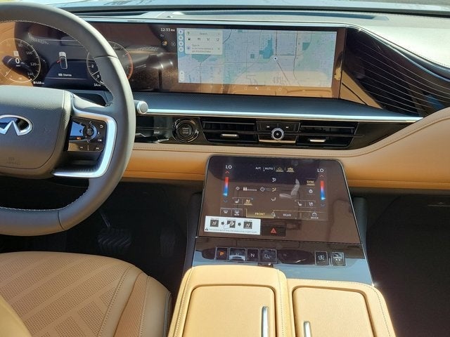 2026 INFINITI QX80 LUXE