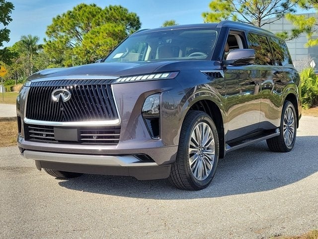 2026 INFINITI QX80 LUXE