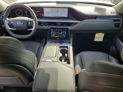 2026 INFINITI QX80 LUXE