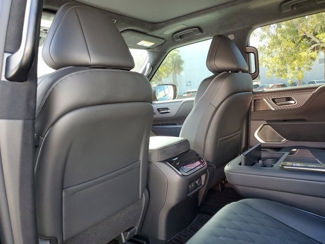 2025 INFINITI QX80 AUTOGRAPH