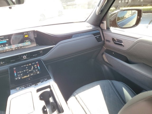 2025 INFINITI QX80 AUTOGRAPH