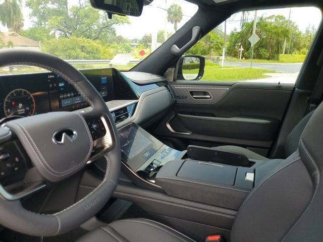 2025 INFINITI QX80 AUTOGRAPH