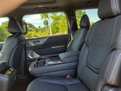 2026 INFINITI QX80 AUTOGRAPH