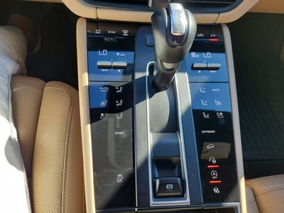 2022 Porsche Macan Base