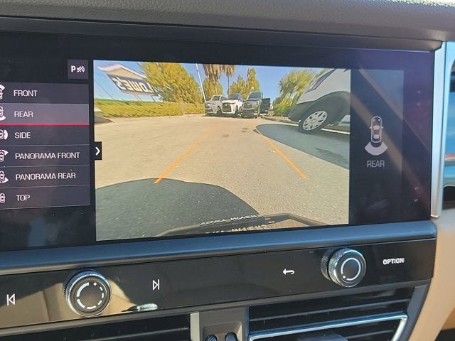 2022 Porsche Macan Base