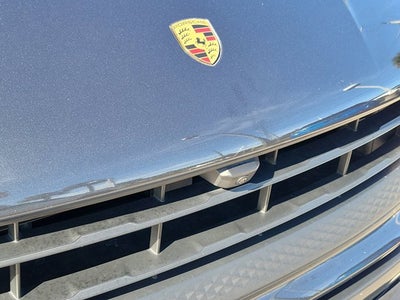 2022 Porsche Macan Base