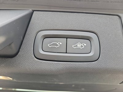 2021 Volvo XC60 T5 Momentum