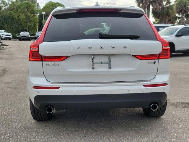 2021 Volvo XC60 T5 Momentum