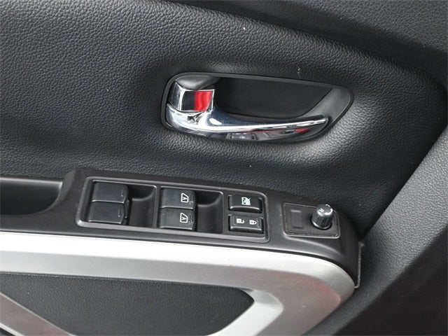 2020 Nissan Titan SV