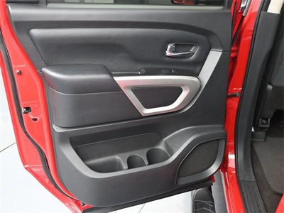 2020 Nissan Titan SV