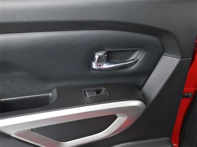 2020 Nissan Titan SV