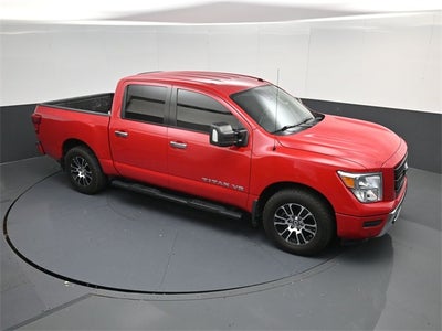 2020 Nissan Titan SV