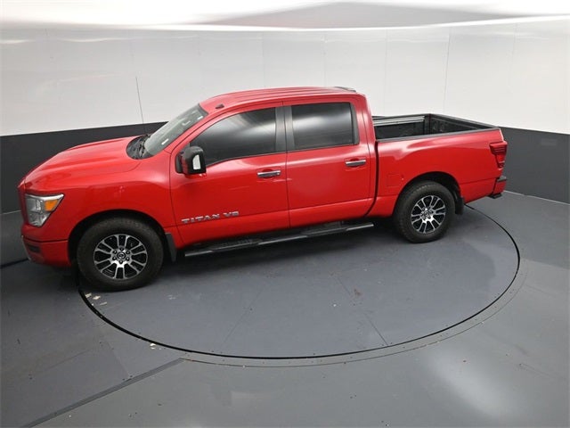 2020 Nissan Titan SV