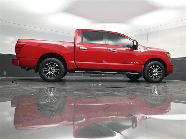 2020 Nissan Titan SV