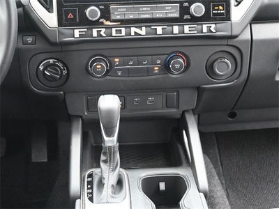 2025 Nissan Frontier SV