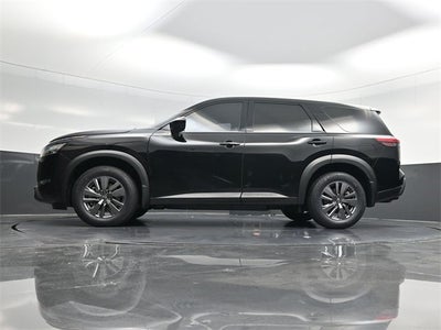 2024 Nissan Pathfinder S