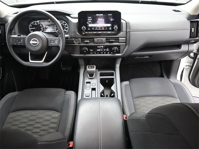 2024 Nissan Pathfinder S