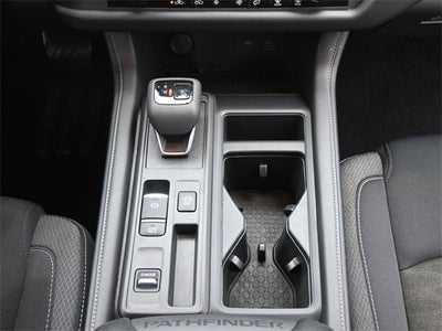 2024 Nissan Pathfinder S