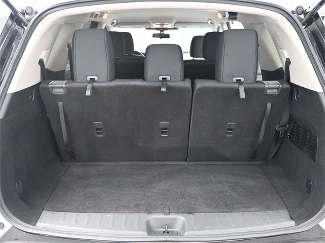 2024 Nissan Pathfinder S