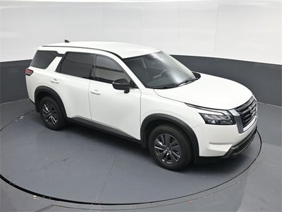 2024 Nissan Pathfinder S