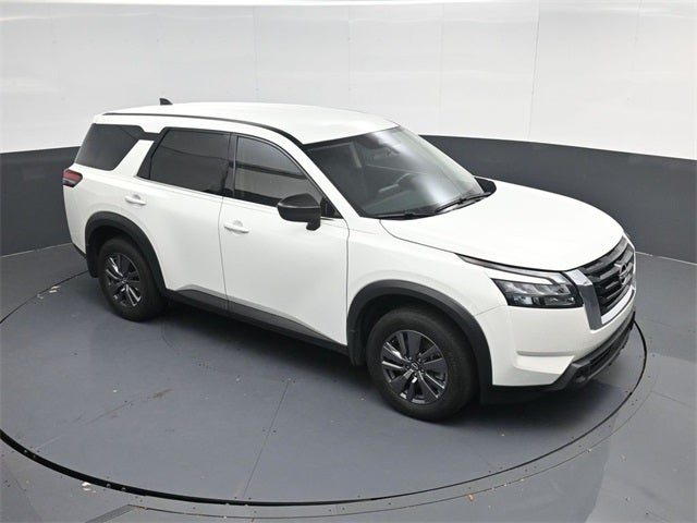 2024 Nissan Pathfinder S