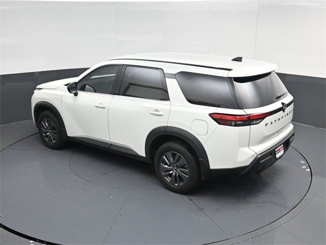 2024 Nissan Pathfinder S